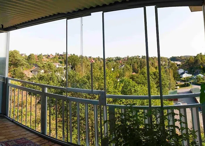 5 Minutes To Downtown Arendal-free Parking شقة آرندال